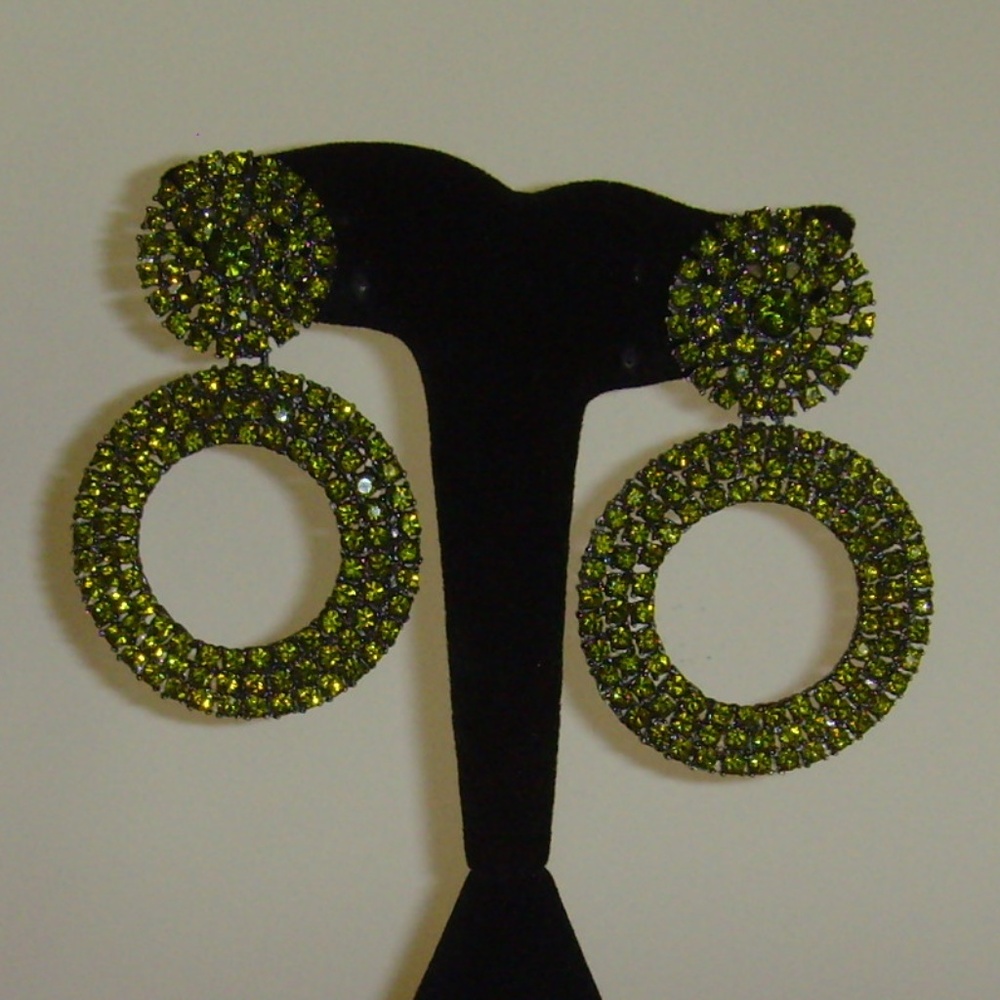Thelma Deutsch Green Rhinestones Dangle Clip-On Earrings
